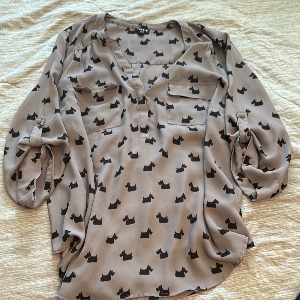 Torrid Gray Puff Sleeve Blouse with 3/4 Length Sleeves